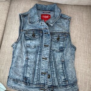 YMI jean vest size small